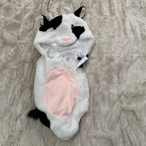 Pottery barn cow costume. Like new!